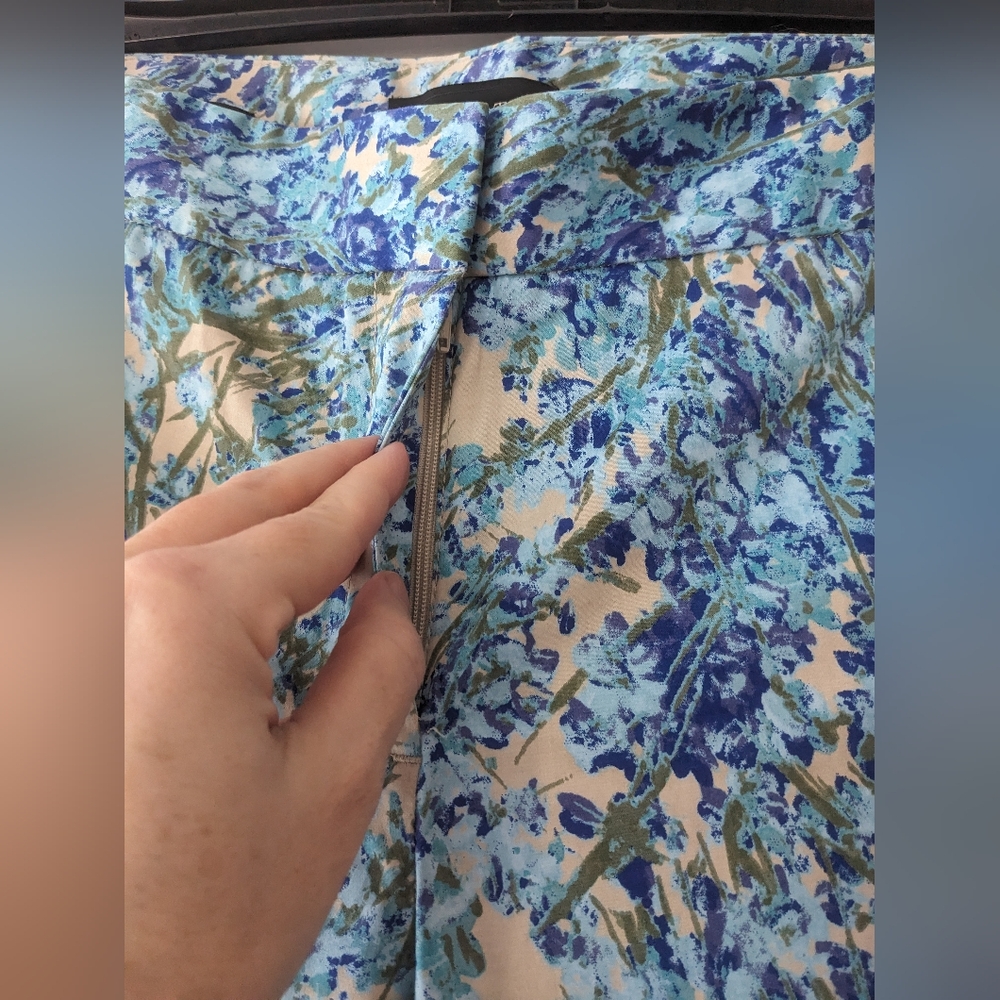 NWOT Talbots Capris Pants Silky Soft - Picture 5 of 11